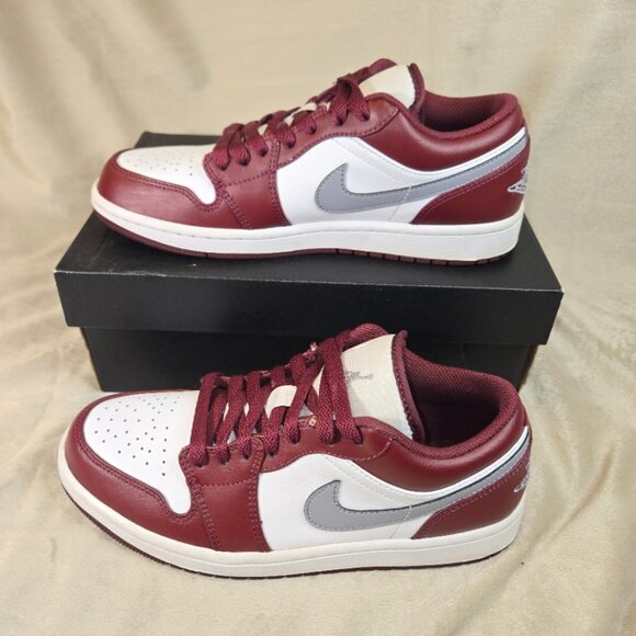 AIR JORDAN 1LOW MEN'S US 7.5/EU 40.5 - Picture 4 of 11